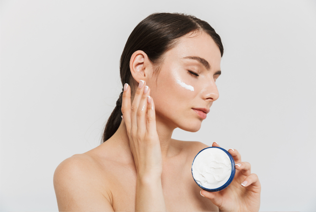 Medical-Grade vs. Over-the-Counter Skincare: What’s the Real Difference?