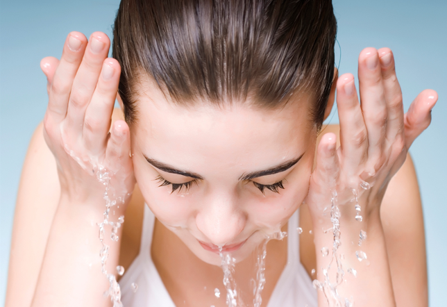 The Power of the Double Cleanse: Why One Wash Isn’t Enough