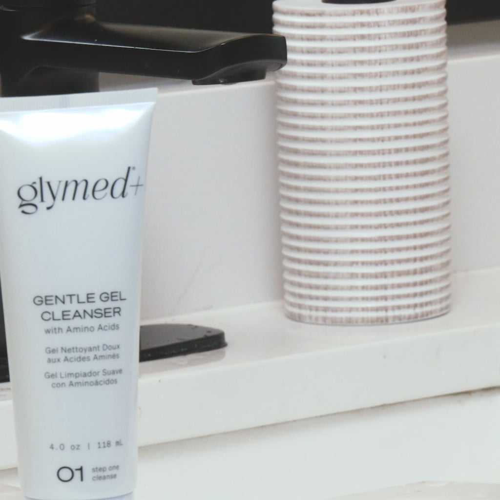 GLYMED PLUS - Gentle Gel Cleanser with Amino Acids (4 oz - 118 ml)