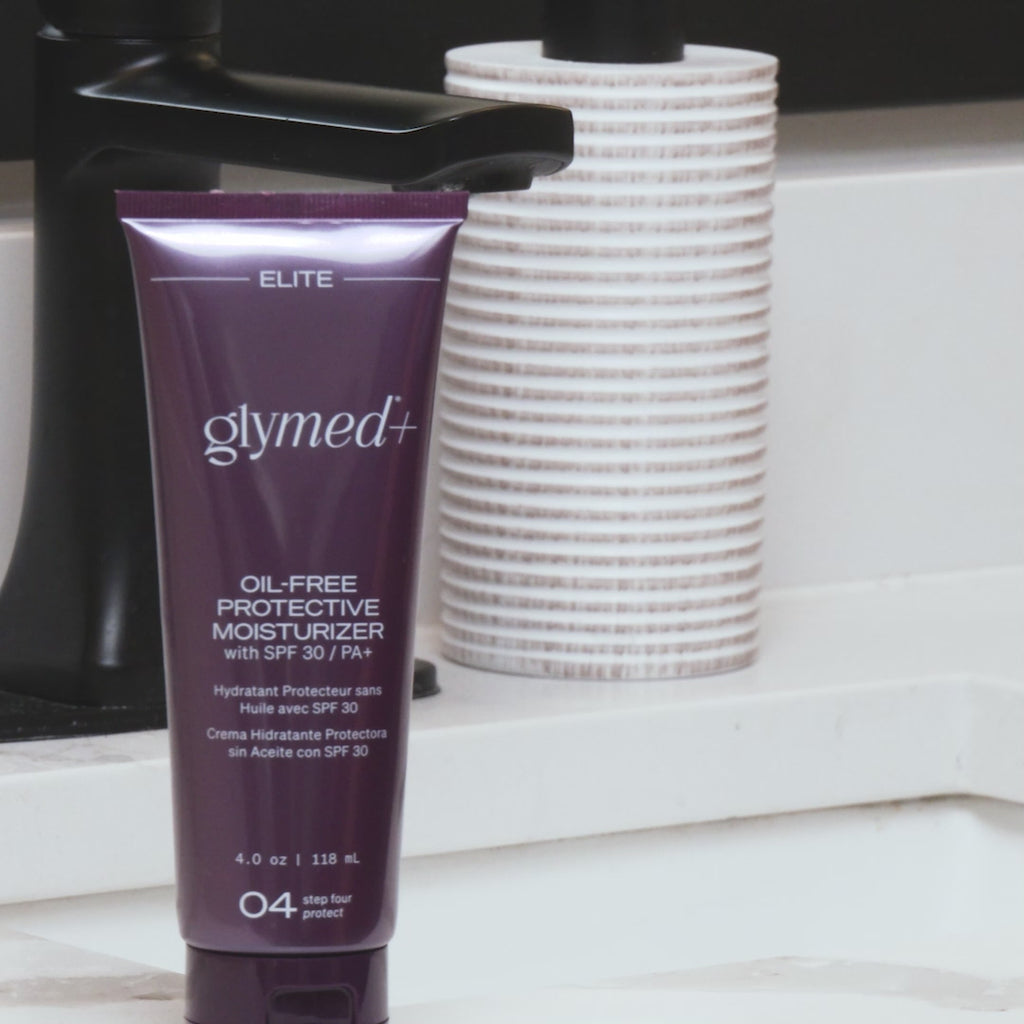 GLYMED PLUS - Oil-Free Protective Moisturizer with SPF 30 (4 oz - 118 ml)